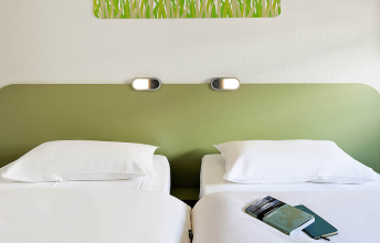 ibis Budget Laval Le Relais d'Armor ibis Budget Laval Le Relais d'Armor