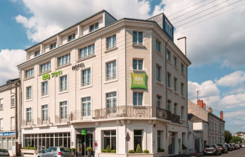 ibis styles Saumur Gare Centre - Facade ibis styles Saumur Gare Centre - Facade